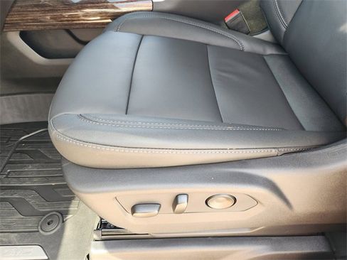 New 2026 GMC Sierra 1500 Elevation w/ Elevation Premium Package image 18