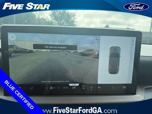 Used 2025 Ford Explorer Active w/ Active Comfort Package RWD image 23