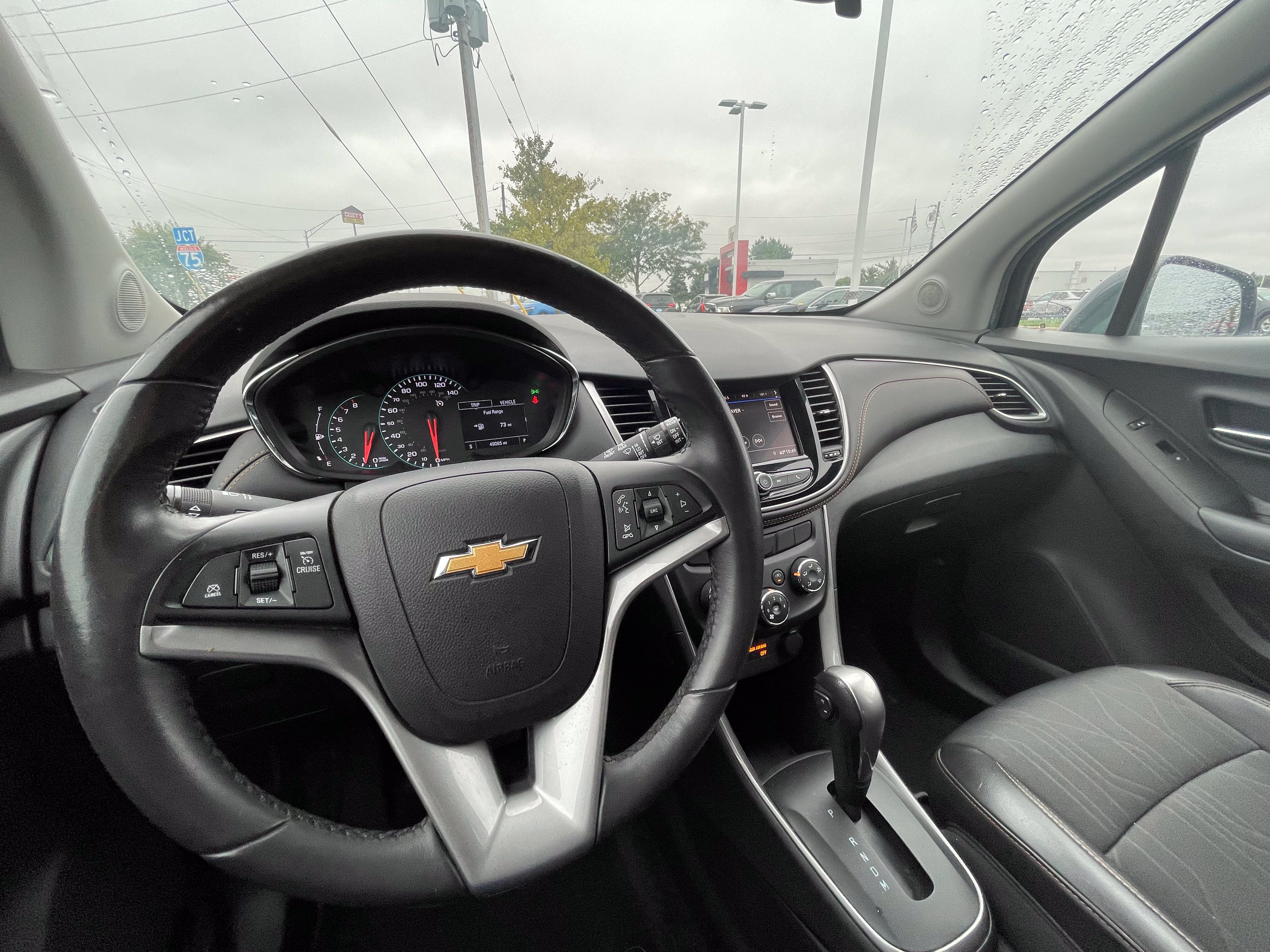Used 2021 Chevrolet Trax LT w/ Driver Confidence Package AWD/4WD image 9