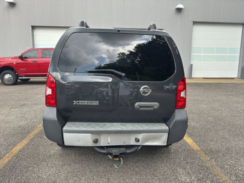 Used 2013 Nissan Xterra S w/ Value Package image 4
