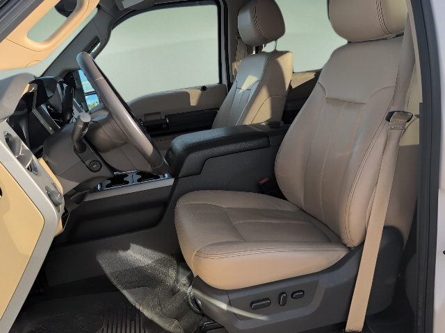 Used 2015 Ford F350 Lariat w/ Lariat Ultimate Package AWD/4WD image 9