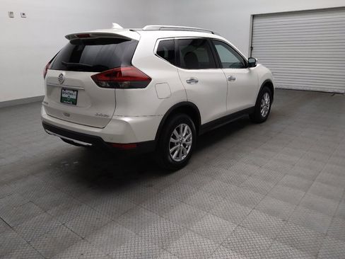Used 2019 Nissan Rogue SV AWD/4WD image 9