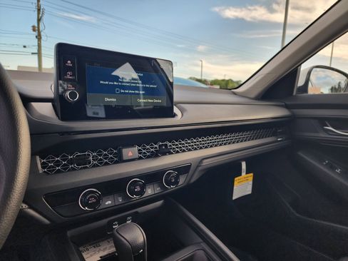 New 2026 Honda Accord LX image 7