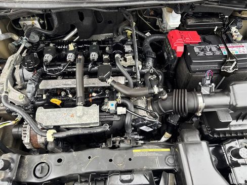 Certified 2022 Nissan Versa SV image 13