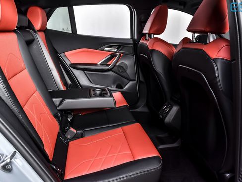 Used 2025 BMW X2 xDrive28i image 20