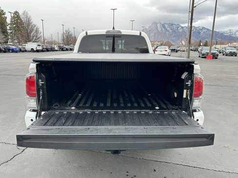 Certified 2023 Toyota Tacoma TRD Off-Road w/ TRD Premium Off Road Package image 24