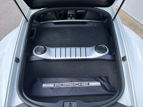 Used 2018 Porsche 718 Cayman S RWD image 13