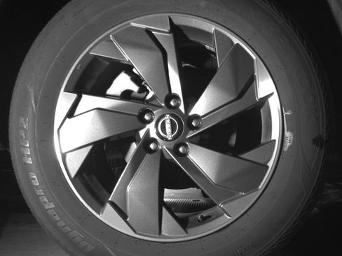 Used 2025 Nissan Rogue SV AWD/4WD image 15