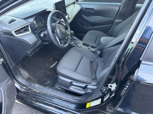 Used 2024 Toyota Corolla LE image 5