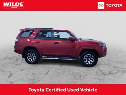 Certified 2020 Toyota 4Runner TRD Off-Road image 2
