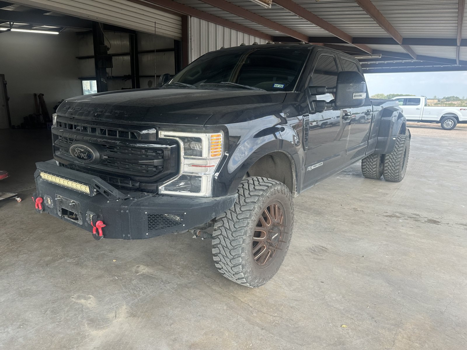 Used 2020 Ford F350 Lariat w/ Lariat Ultimate Package AWD/4WD image 1
