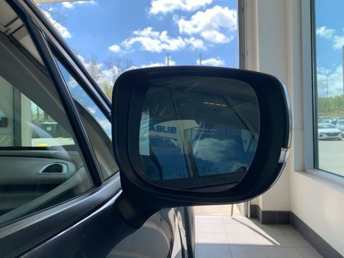 Certified 2024 Subaru Crosstrek 2.0i Premium AWD/4WD image 24