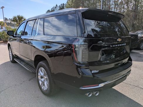 New 2026 Chevrolet Suburban Premier w/ Sun And Tow Package image 6