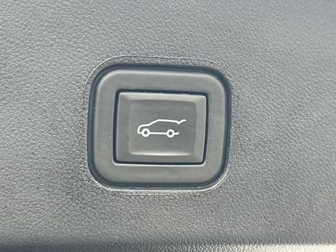 Certified 2024 Cadillac Lyriq Sport w/ LPO, Floor Liner Package AWD/4WD image 20