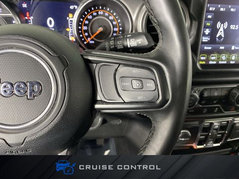 Used 2022 Jeep Wrangler Unlimited Sport image 25