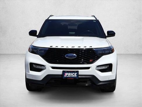 Used 2023 Ford Explorer ST w/ Equipment Group 401A AWD/4WD image 2