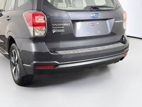 Used 2017 Subaru Forester 2.5i w/ Alloy Wheel Package AWD/4WD image 36