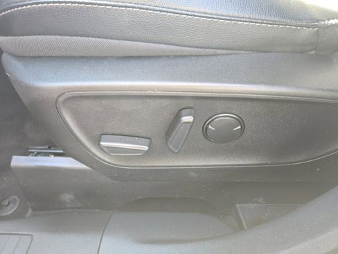 Certified 2022 Ford Escape SEL image 12