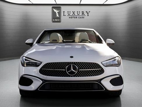 Used 2024 Mercedes-Benz CLE 300 4MATIC Cabriolet image 17