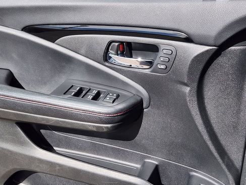 Used 2019 Honda Ridgeline Black Edition image 14