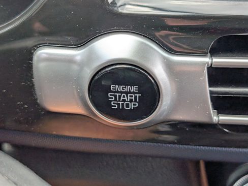 Used 2023 Kia Seltos S FWD image 29