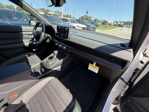 New 2026 Honda CR-V Sport-L image 33