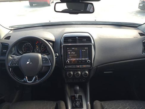 Used 2021 Mitsubishi Outlander Sport SE AWD/4WD image 6
