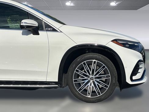 Used 2023 Mercedes-Benz EQS 450+ 4MATIC SUV image 36