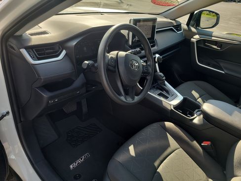 Certified 2024 Toyota RAV4 XLE w/ Convenience Package FWD image 20