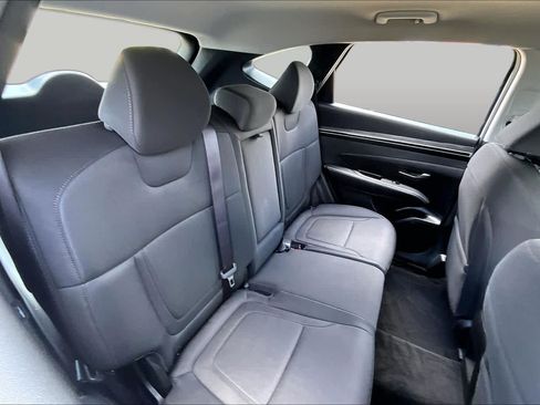 Used 2023 Hyundai Tucson SE AWD/4WD image 19