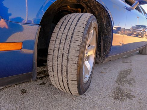 Used 2009 Dodge Challenger R/T image 38