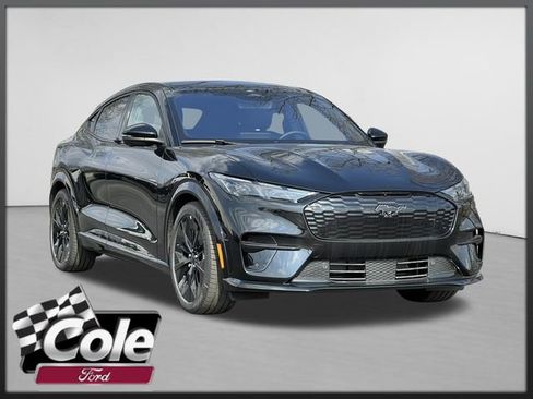 New 2025 Ford Mustang Mach-E GT image 1
