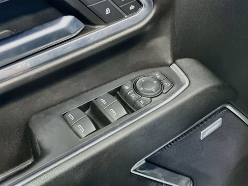 Used 2024 Chevrolet Silverado 2500 LTZ w/ LTZ Premium Package AWD/4WD image 18