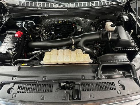 Used 2021 Ford Expedition Limited AWD/4WD image 40