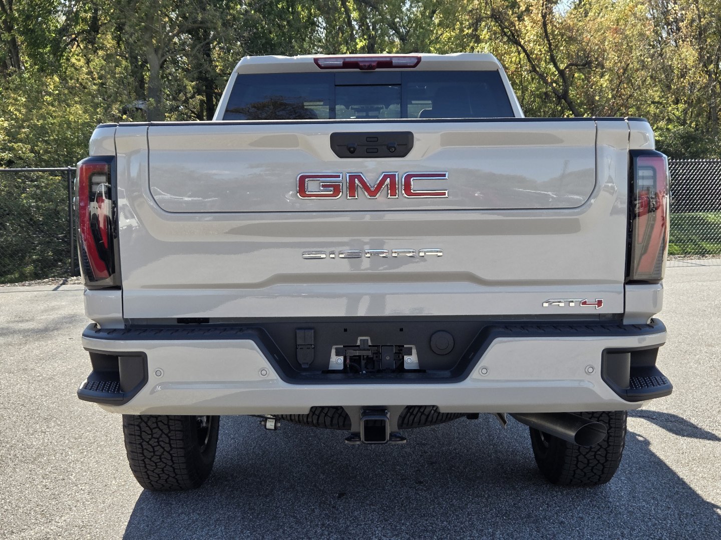 New 2026 GMC Sierra 2500 AT4 w/ AT4 Premium Plus Package AWD/4WD image 18