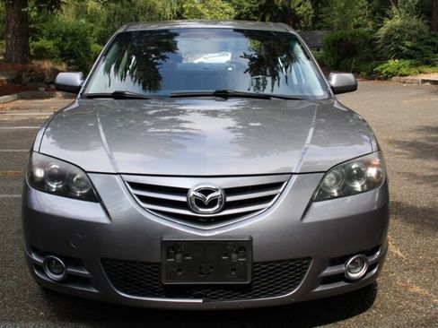 Used 2004 MAZDA MAZDA3 s FWD image 9