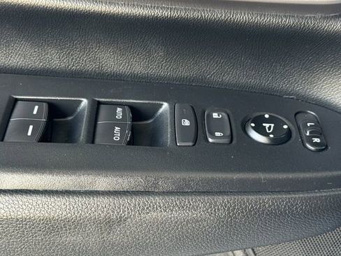 Certified 2022 Honda CR-V Touring image 13