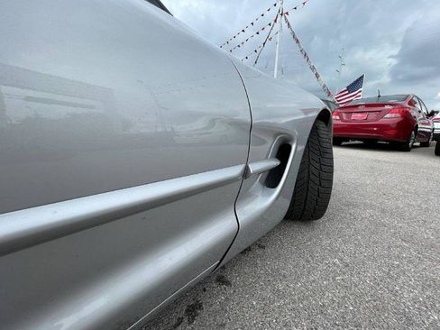 Used 1998 Chevrolet Corvette Convertible w/ Performance Handling Pkg image 45