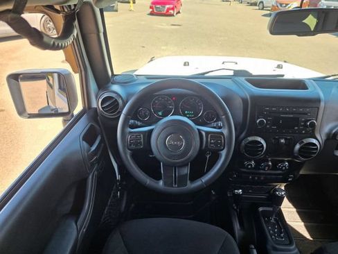 Used 2017 Jeep Wrangler Sport w/ Quick Order Package 24S AWD/4WD image 12
