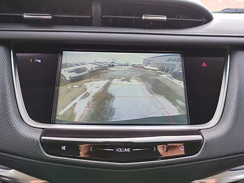 Used 2019 Cadillac XT5 Luxury image 37