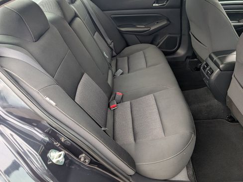 Used 2019 Nissan Altima 2.5 SV image 5