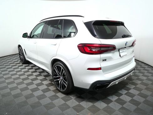 Used 2022 BMW X5 M50i w/ Executive Package image 3