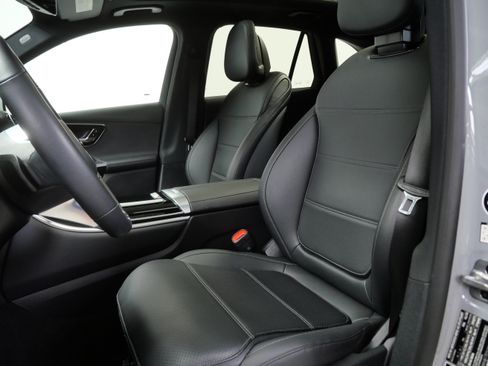 Certified 2026 Mercedes-Benz GLC 300 4MATIC image 15