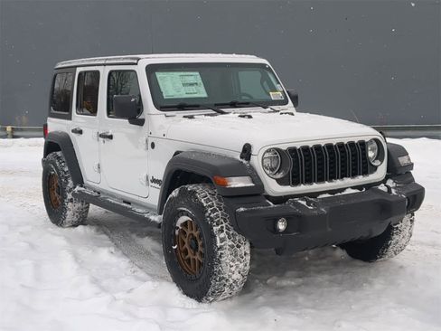 Used 2026 Jeep Wrangler Sport image 16