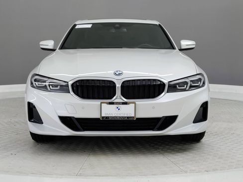 Certified 2023 BMW 330e image 4