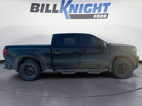 Used 2020 GMC Sierra 1500 Elevation w/ Elevation Value Package image 6