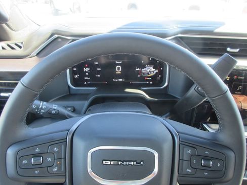 New 2026 GMC Sierra 2500 Denali Ultimate w/ Max Trailering Package image 19