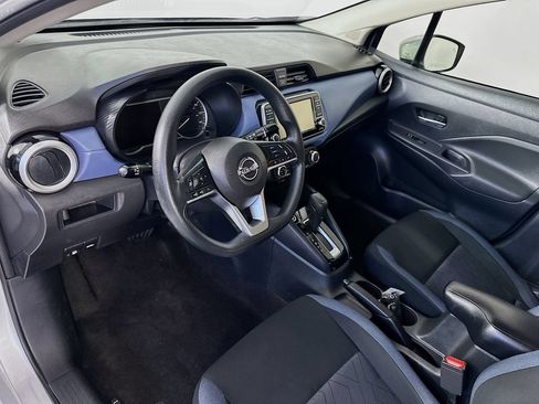 Used 2023 Nissan Versa SV FWD image 29
