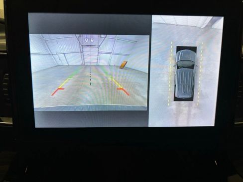 Used 2022 Ford Explorer Limited w/ Equipment Group 301A image 15