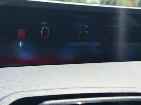New 2026 Lincoln Nautilus Premier w/ Jet Appearance Package AWD/4WD image 30